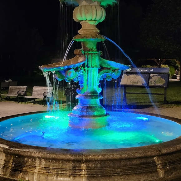 Meet the Posher Other - Bookmark me by liking this :)